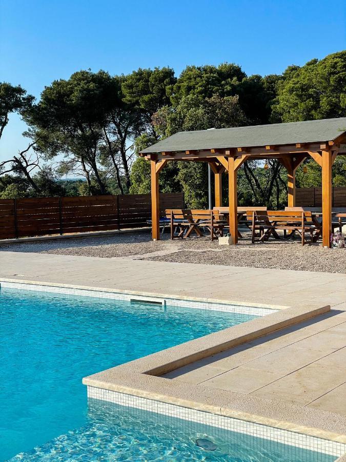 וינקורן Apartments Borghetto מראה חיצוני תמונה