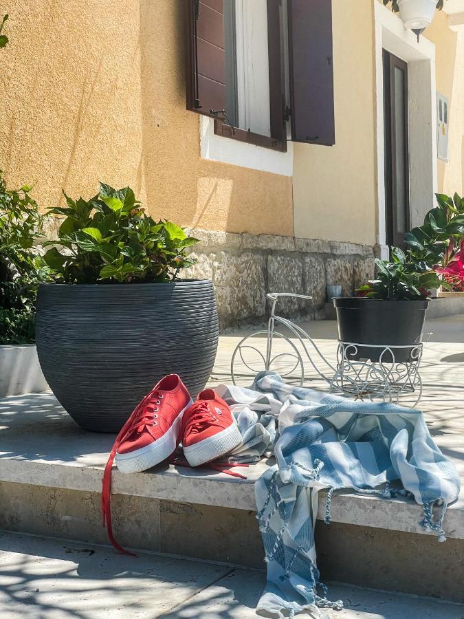 וינקורן Apartments Borghetto מראה חיצוני תמונה