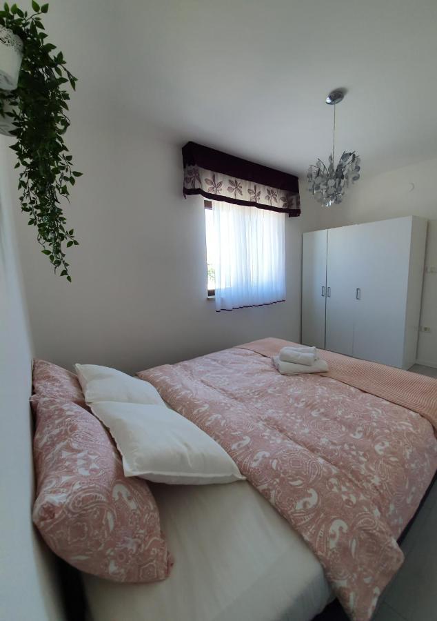 וינקורן Apartments Borghetto מראה חיצוני תמונה