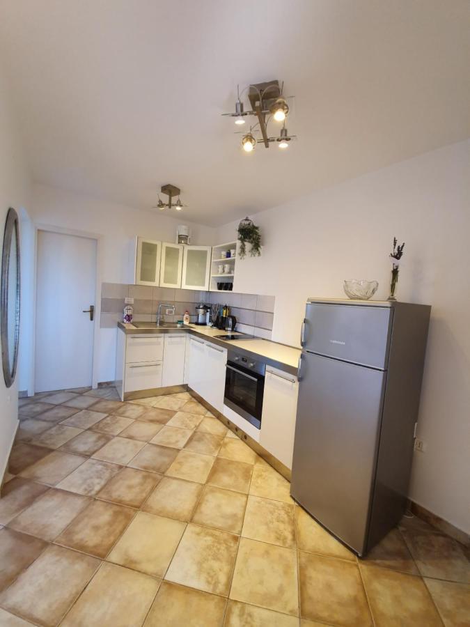 וינקורן Apartments Borghetto מראה חיצוני תמונה