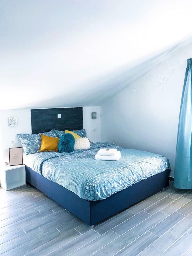וינקורן Apartments Borghetto מראה חיצוני תמונה