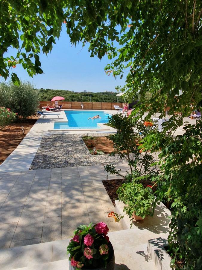וינקורן Apartments Borghetto מראה חיצוני תמונה