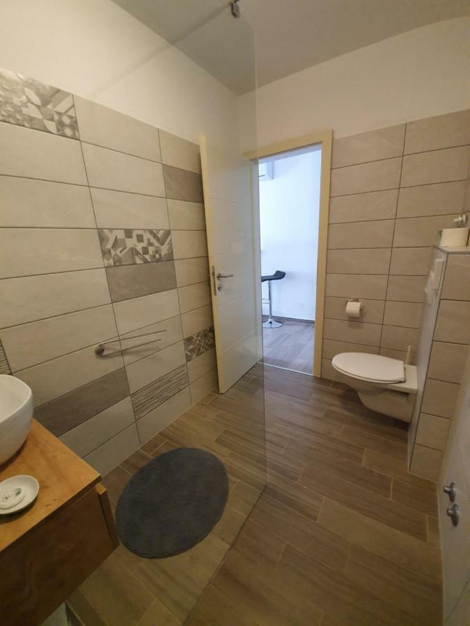 וינקורן Apartments Borghetto מראה חיצוני תמונה