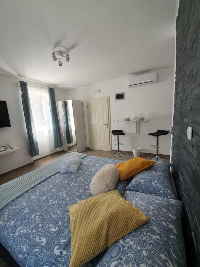 וינקורן Apartments Borghetto מראה חיצוני תמונה